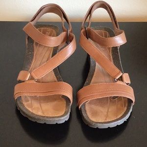 Teva Cabrillo Crossover Wedge Sandals - Sz 9